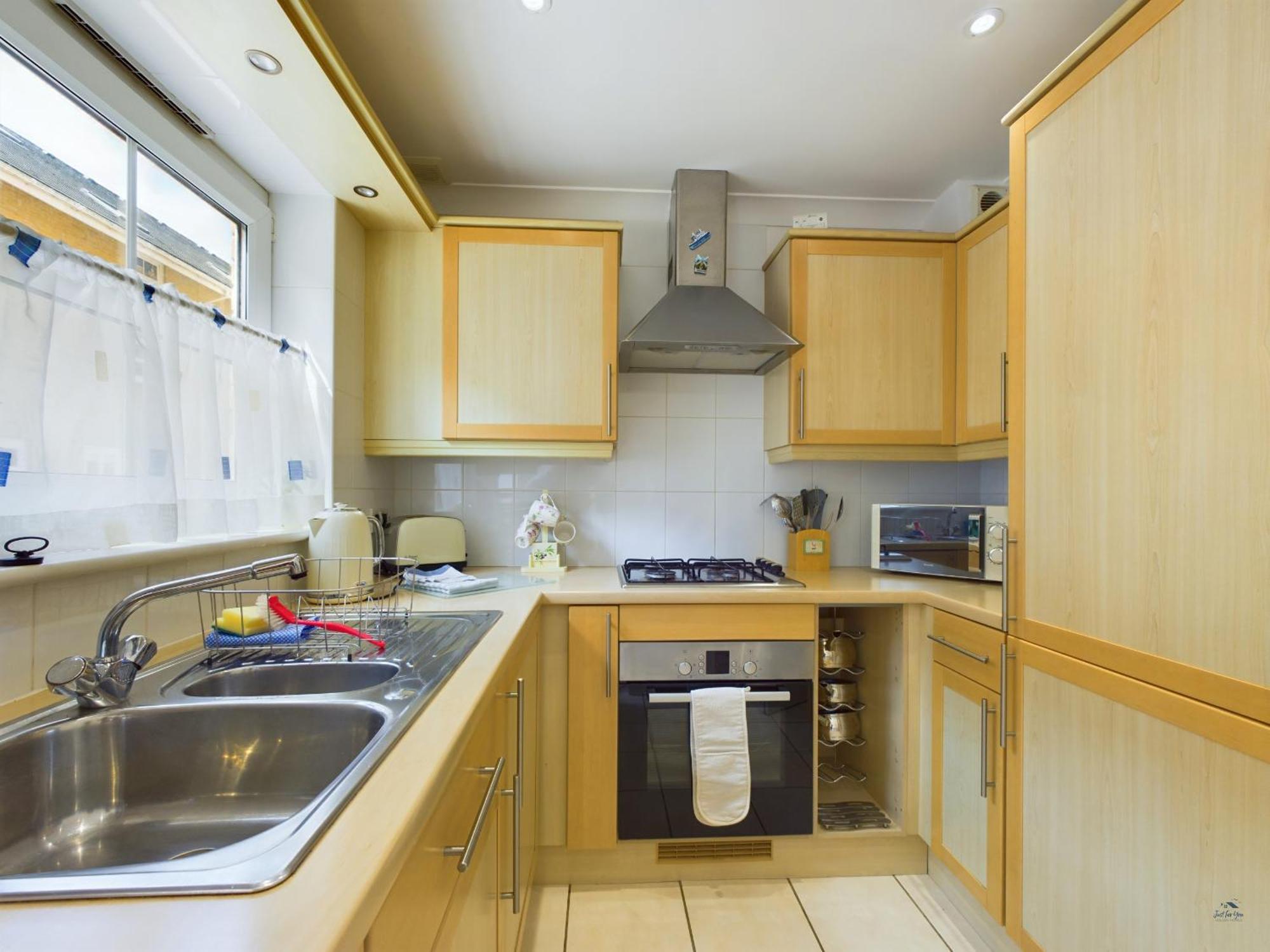 12A Solent Landing Direct Beach Access Bembridge Exterior photo